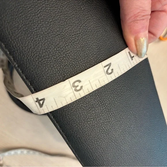 Betsey Johnson Striped Bag with Sequins Medium Sz. New‎ Condition. - Picture 5 of 13